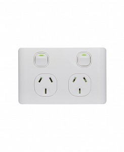 Leopard Sockets